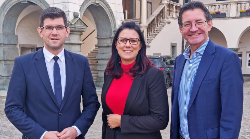 Eine Entscheidung des VwGH Anfang Oktober machte das Lagern von Silageballen in freier Landschaft unmöglich. Seitens Land Kärnten und Landwirtschaftskammer wurde nun eine neue, praxistaugliche Regelung geschaffen