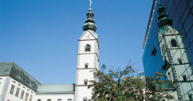 28. Juli: Österreichweite Radio- und Fernsehübertragung der hl. Messe im Rahmen des Festivals „Musica sacra“ aus dem Klagenfurter Dom