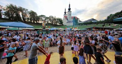Gackern in St. Andrä im Lavanttal, Verein St. Andräer Geflügelfest