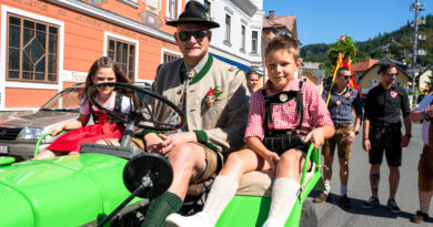 Auftakt des Spittaler Kirchtags bildet auch heuer der traditionelle Festumzug durch die Innenstadt