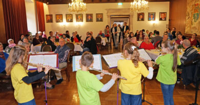 Beim Tag für besondere Menschen im Schloss Porcia können Spittaler Bürgerinnen und Bürgern ab dem 75. Lebensjahr sowie beeinträchtigten Personen einen unterhaltsamen Tag genießen