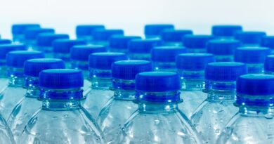 Plastikflaschen kommen nicht mehr in den Gelben Sack: Ab Jänner 2025 gilt die neue Pfandverordnung
