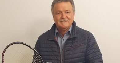 Sozialreferent Stadtrat Klaus Trampitsch organisiert die Rad- und Sommersportbörse im Kulturhaus Althofen