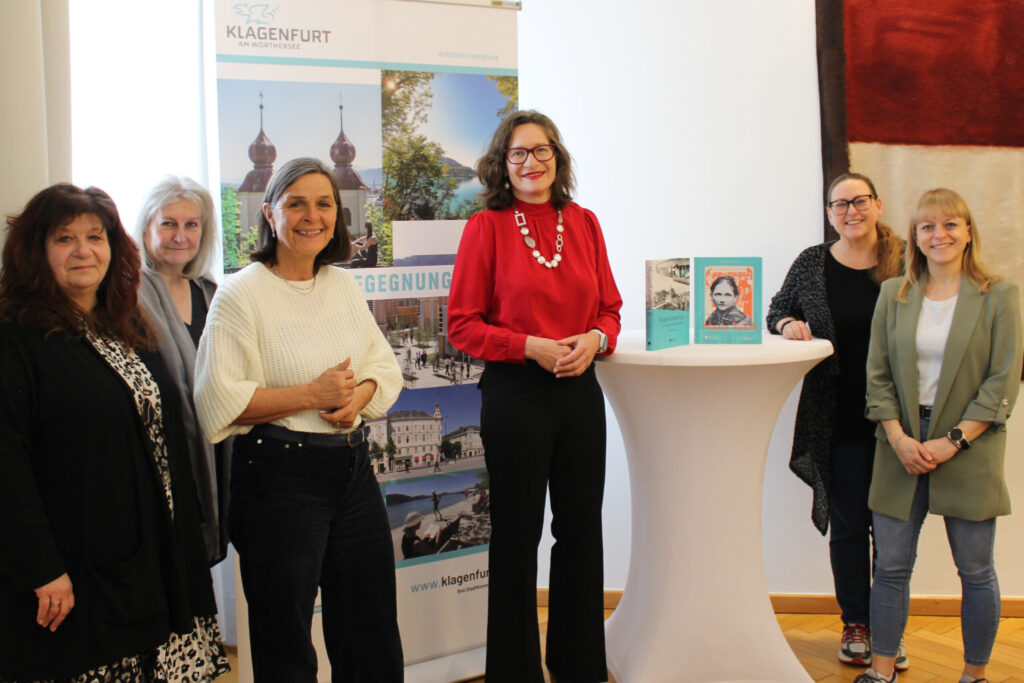 Stadträtin DIin Constance Mochar und die Leiterin des Klagenfurter Frauenbüros, Mag. Astrid Malle, begrüßten Kolleginnen aus Wels, Graz, St. Pölten, Wien und Villach zur jährlichen Tagung im Rathaus.