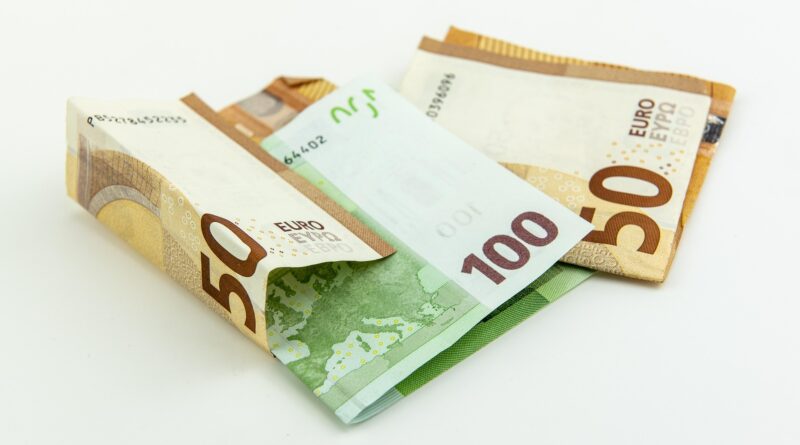 Ein Hallenbad für Klagenfurt - Budgetverhandlungen