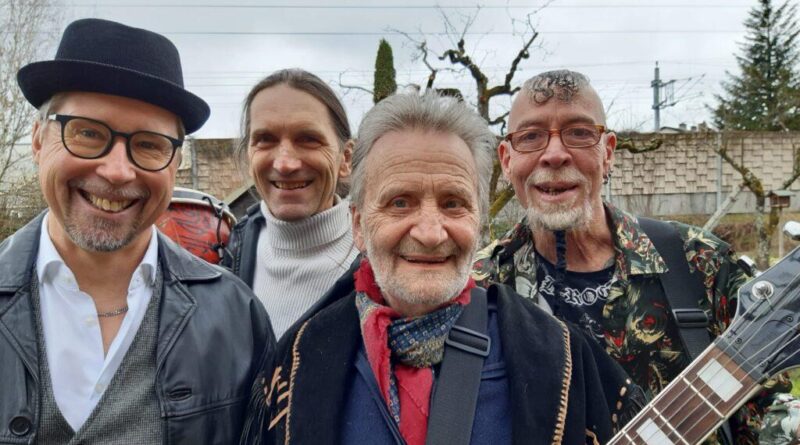 Flower Power Eipeltower - Aichwaldsee