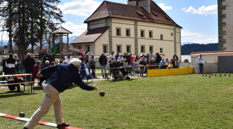 Eberndorfer Osterkegeln
