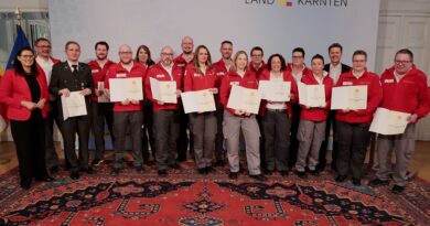 Ehrung Rotes Kreuz Kärnten
