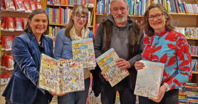 Wimmelbuch - Lindi besucht die Stadt