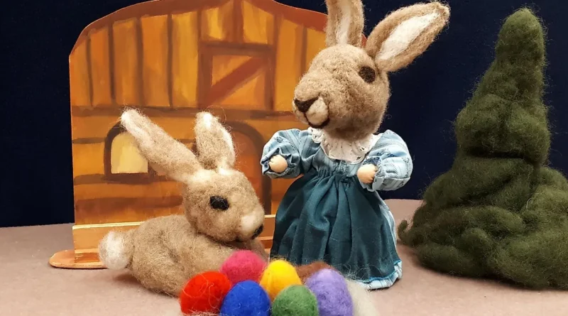 Die blaue Raupe - Märchenbühne