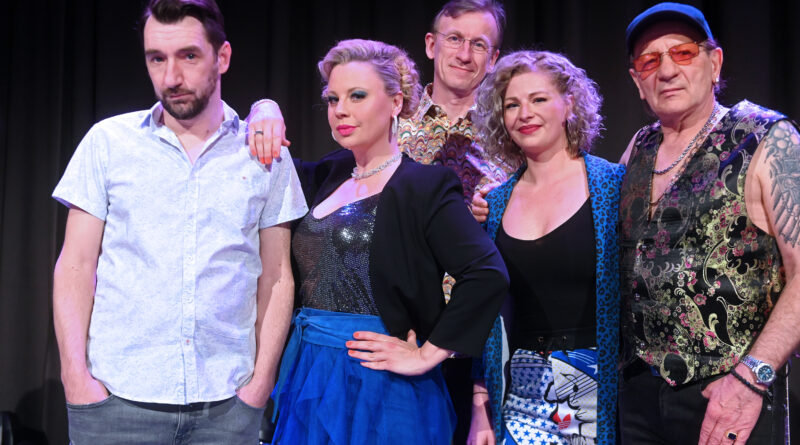 Austropop - Katharina Strasser