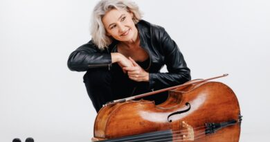 Asja Valcic