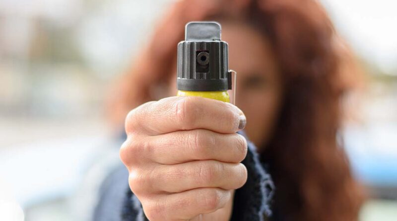 Wie setze ich Pfefferspray ein