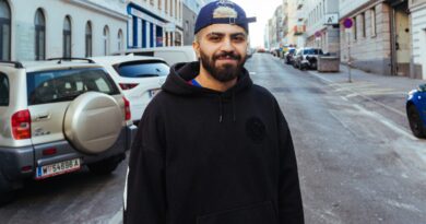 Crowd Work Comedy Show - Aladdin Jameel