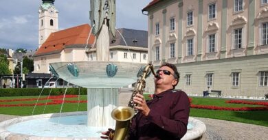 Musikführung mit Saxofon, Wein und Snack