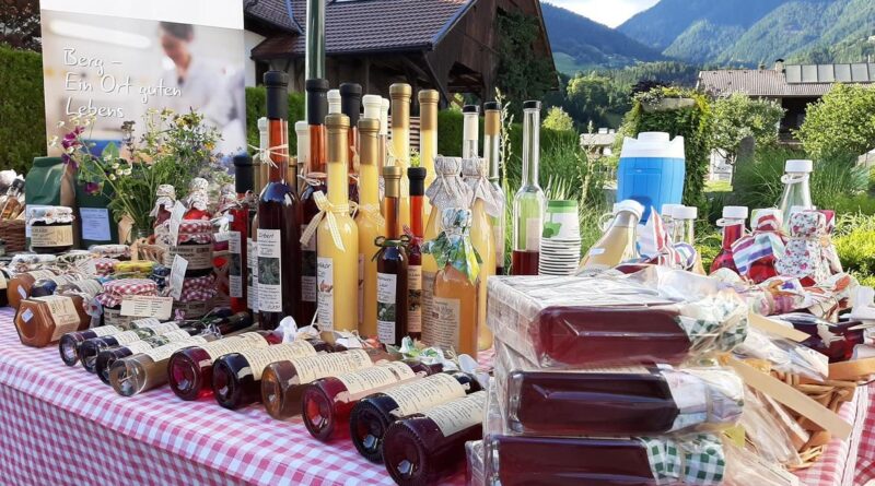 Bauern- und Kunsthandwerksmarkt