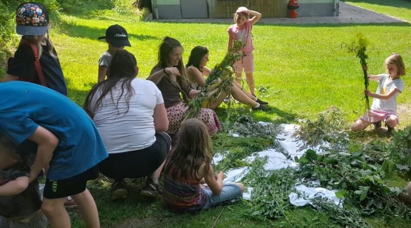 Kinder-Kräuterwanderung