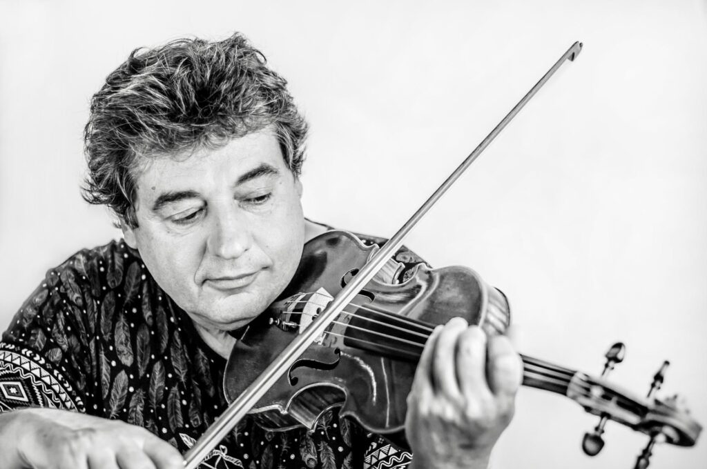 Rudi Berger & the Three World Band