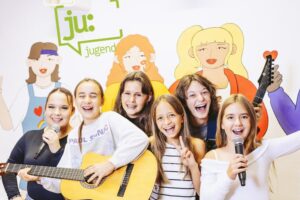 Singen, performen, andere Acts genießen