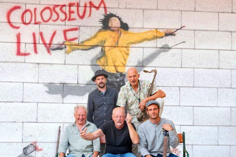 Handgemachte Rockmusik im Eboardmuseum
