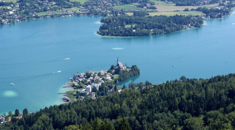 Schifffahrt: Wörthersee Architektur