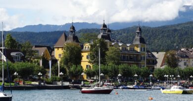 Livemusik-Buchtenrundfahrt mit der MS Santa Lucia am Wörthersee